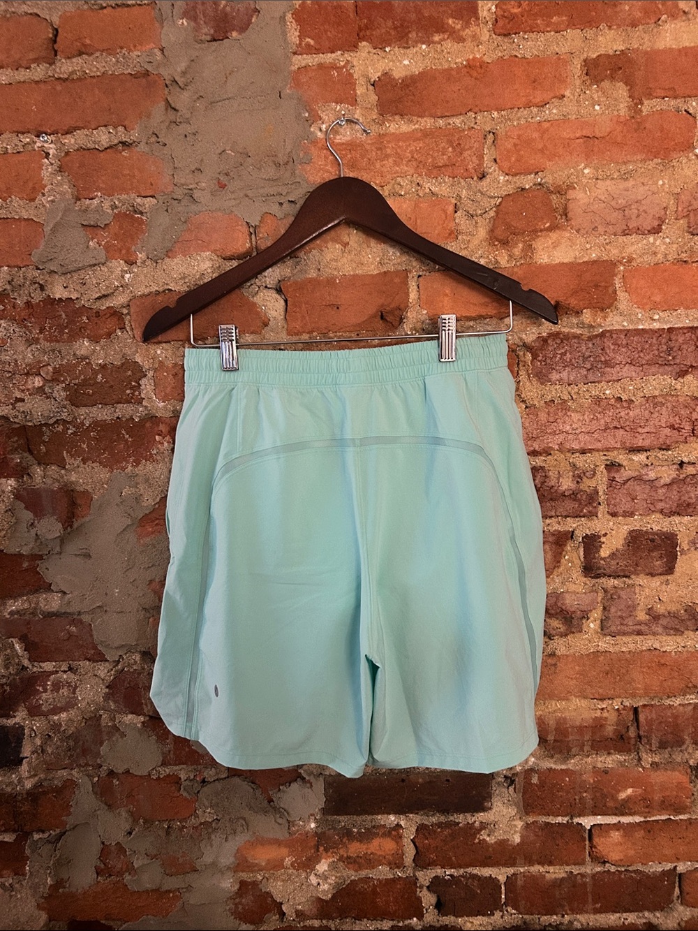 Men’s Lululemon 7” Pace Breaker Shorts